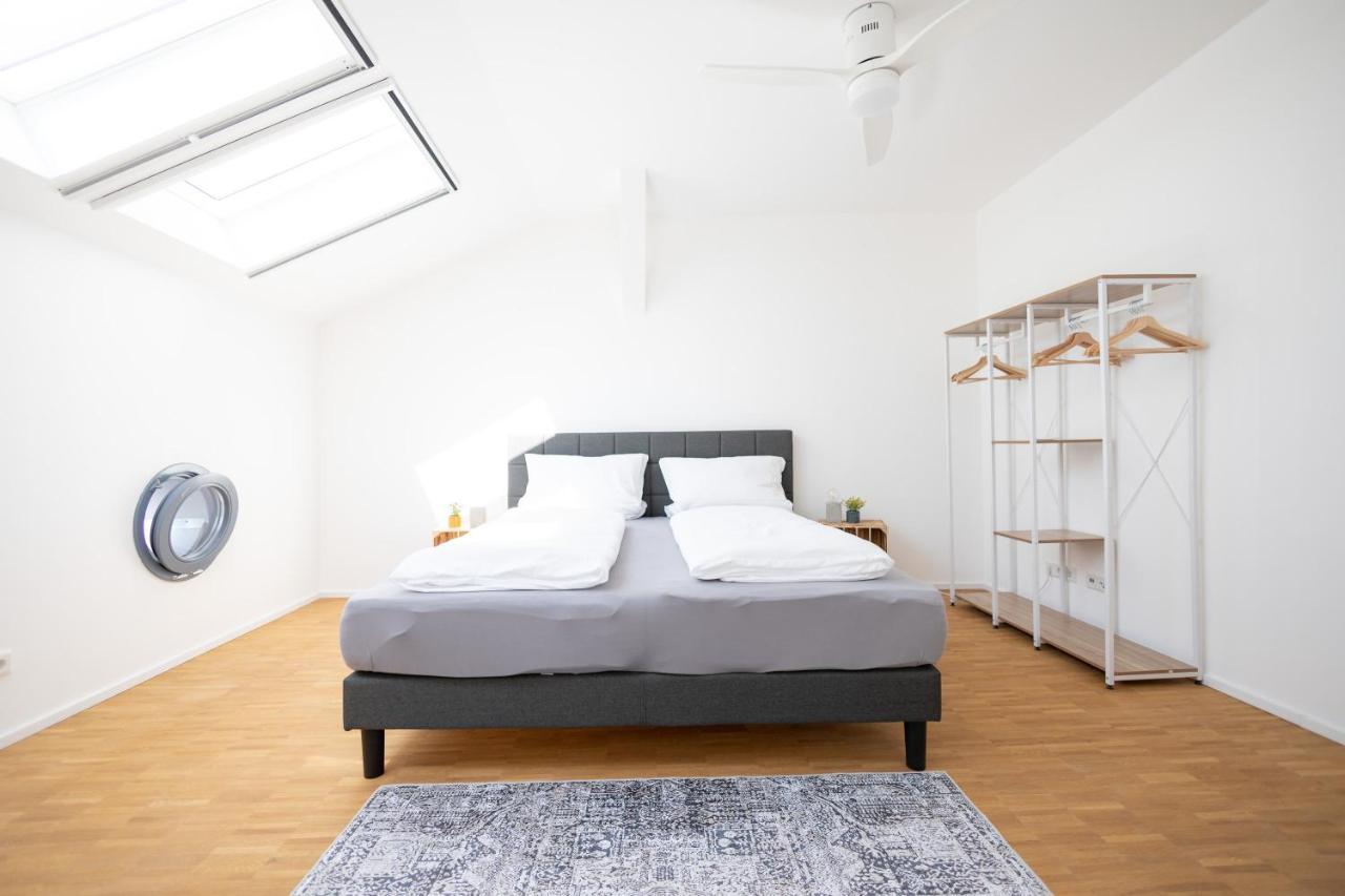 Ko-Living - Captain'S Suite - Altstadt - Mit Kueche, Smart Tv & Balkon - 6P Halle  外观 照片