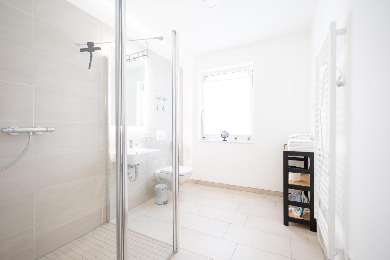 Ko-Living - Captain'S Suite - Altstadt - Mit Kueche, Smart Tv & Balkon - 6P Halle  外观 照片